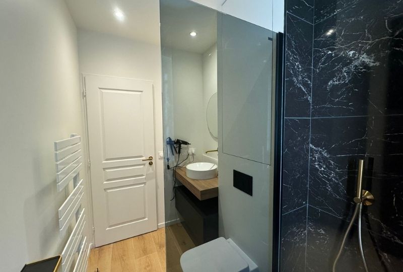 Salle de bain (1) de la Centaurée à la Villa Belle Fleur dans le Queyras